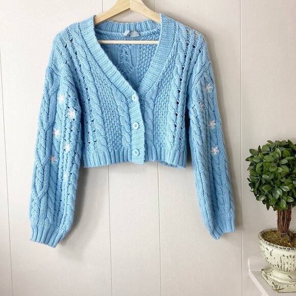 Sky and Sparrow Sweaters - Sky & Sparrow Light Blue Knit Floral Embroidered Buttoned Cardigan Size X-Small
